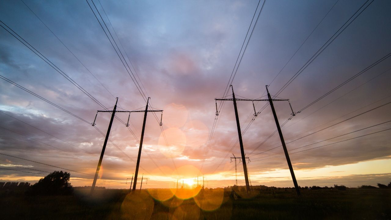 Selecting the Right Technology Partner to Digitally Transform Your Energy Grid
